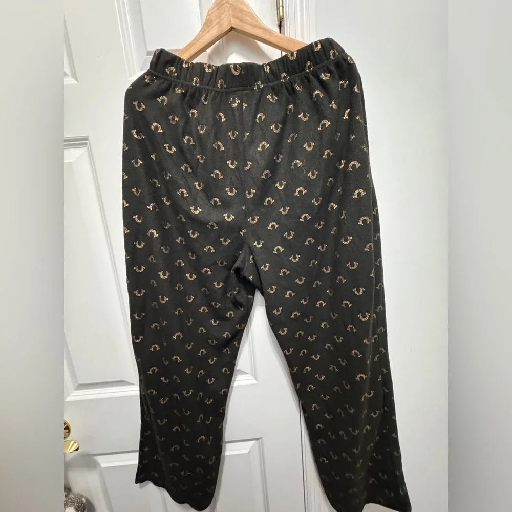 True Religion Black Joggers fleece pajamas with Gold Pattern size large